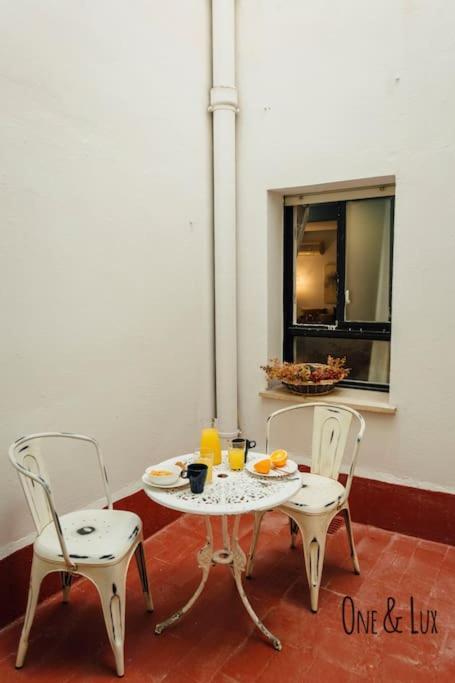O&L Aire - Spacious And Bright Apartment In The Heart Of セビリア エクステリア 写真