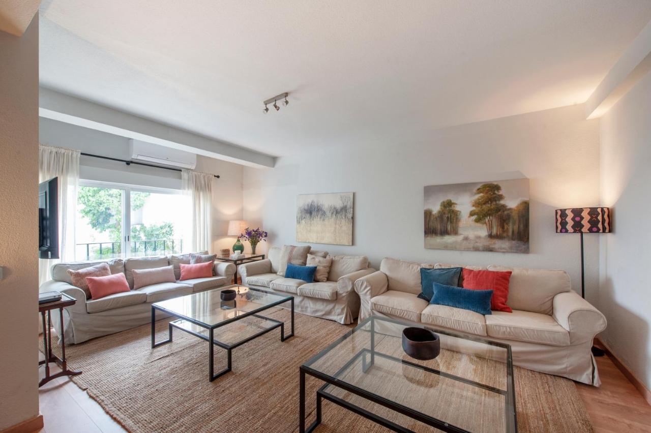O&L Aire - Spacious And Bright Apartment In The Heart Of セビリア エクステリア 写真